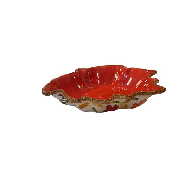 Temptations hand painted/crafted by Tara Harvest Leaf 3 Qt. Casserole Serving - Picture 6 of 8